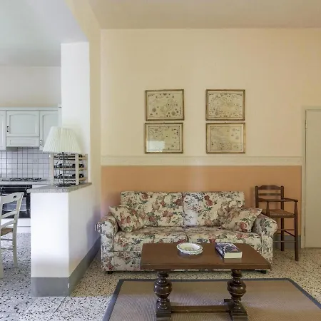 Holiday home Belvilla By Oyo Casa Rossa 8 Pax *