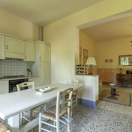 Belvilla By Oyo Casa Rossa 8 Pax Marti