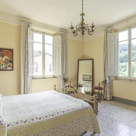 Belvilla By Oyo Casa Rossa 8 Pax