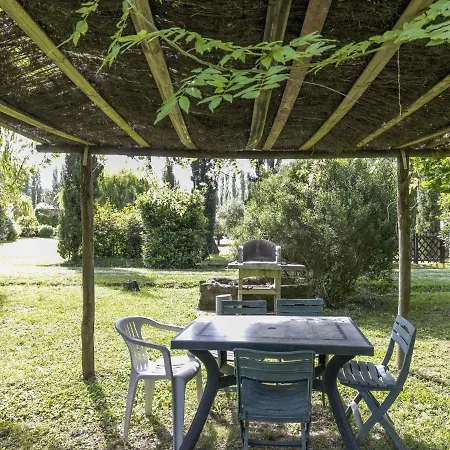 Belvilla By Oyo Casa Rossa 8 Pax * Marti